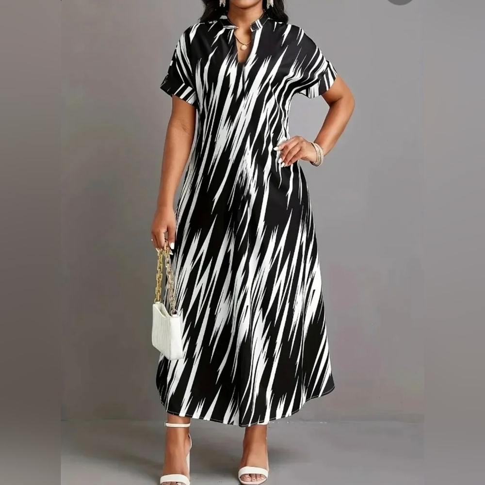 Women’s Geometric Print Knee-Length Dress V-Neck Split Sleeve XL NWOT Elegant